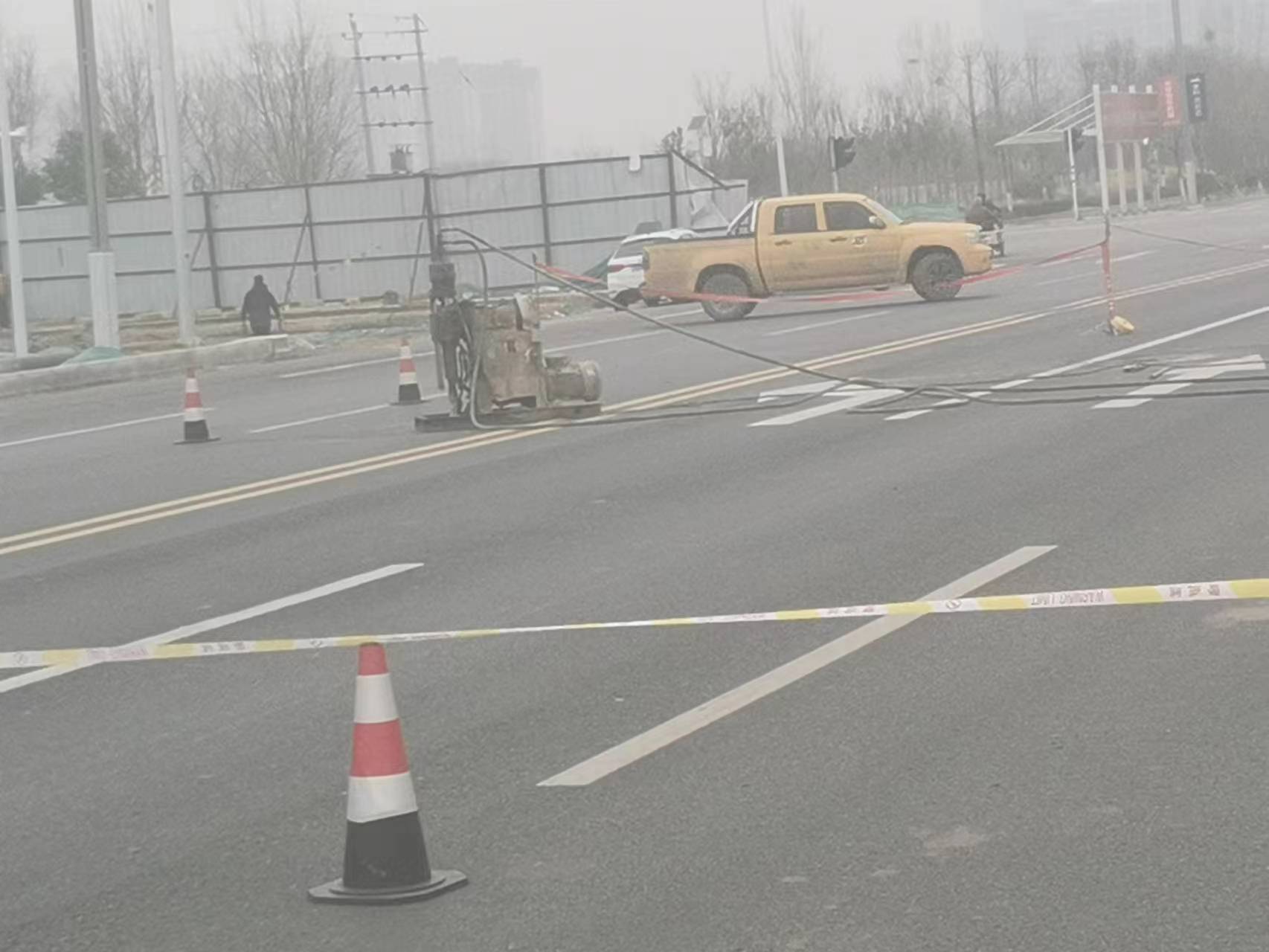 瓦房店公路路基沉陷注浆